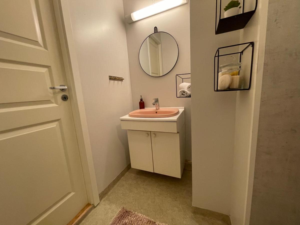 Central Bnb Stavanger At Bertis Ap8 With Spacious Terraces Bagian luar foto